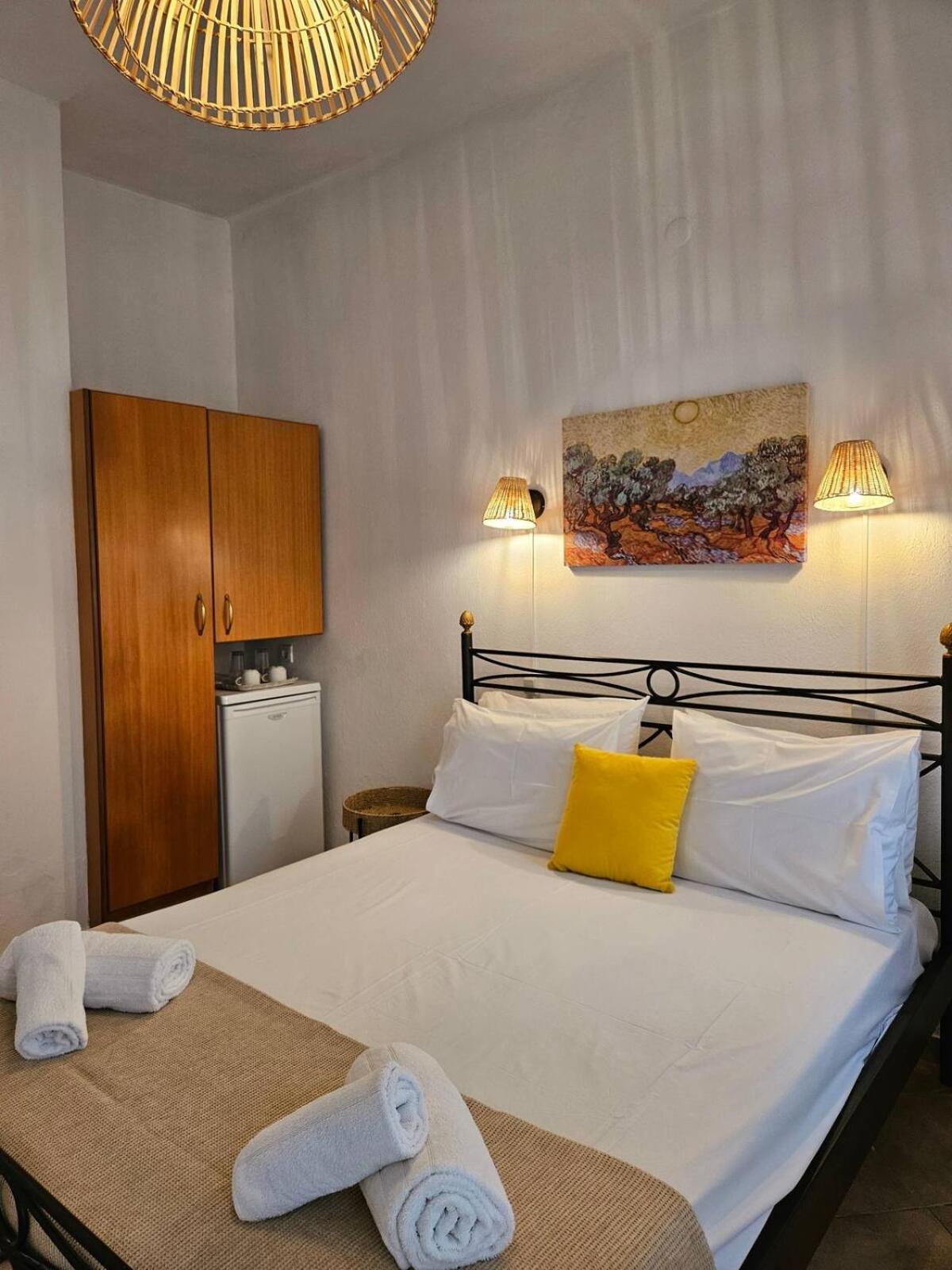 The Pine Trees Aparthotel Agnontas Exterior photo